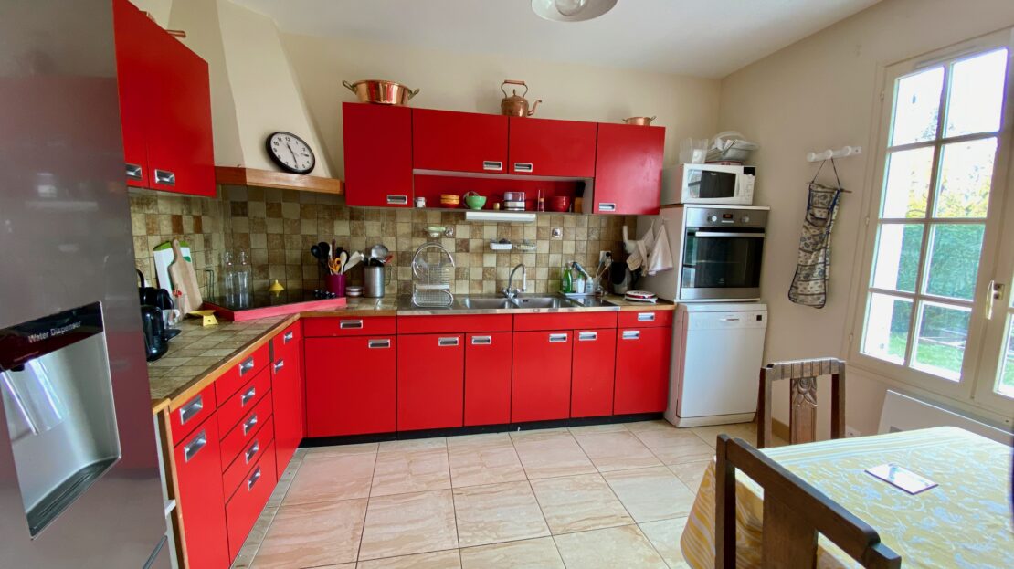 Vente Viager Maison Limours cuisine #168INSIDE