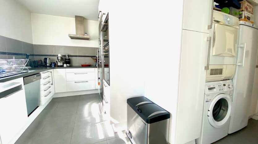appartement 4 pièces A vendre 90 m2 à dernier étage à Orsay, cuisine, par Inside immobilier Orsay