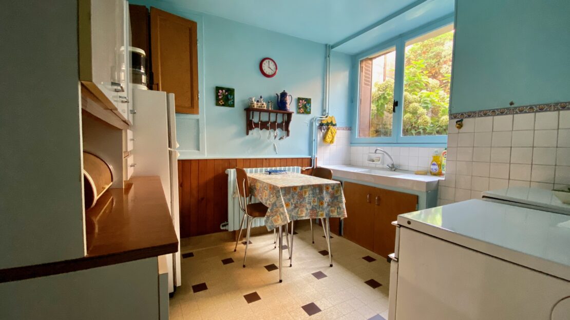 maison et grange à vendre à Briis-sous-Forges, cuisine, par Inside immobilier à Orsay