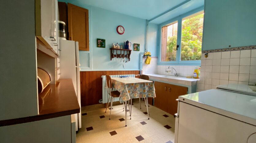 maison et grange à vendre à Briis-sous-Forges, cuisine, par Inside immobilier à Orsay
