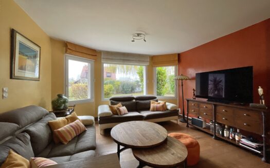 Maison familiale récente à vendre à Marcoussis Ouest – Environnement calme, jardin arboré et beaux volumes